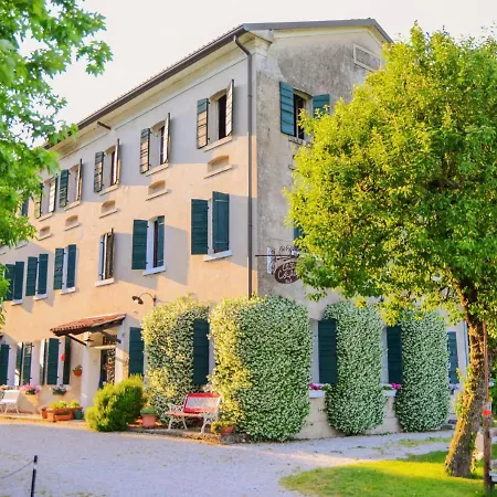 Casa Cervade Bed & Breakfast